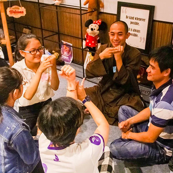 Support local projects in Huế, Vietnam